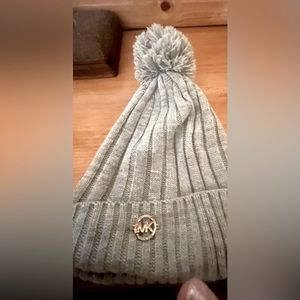 100% AUTHENTIC Michael Kors Beanie with Pom